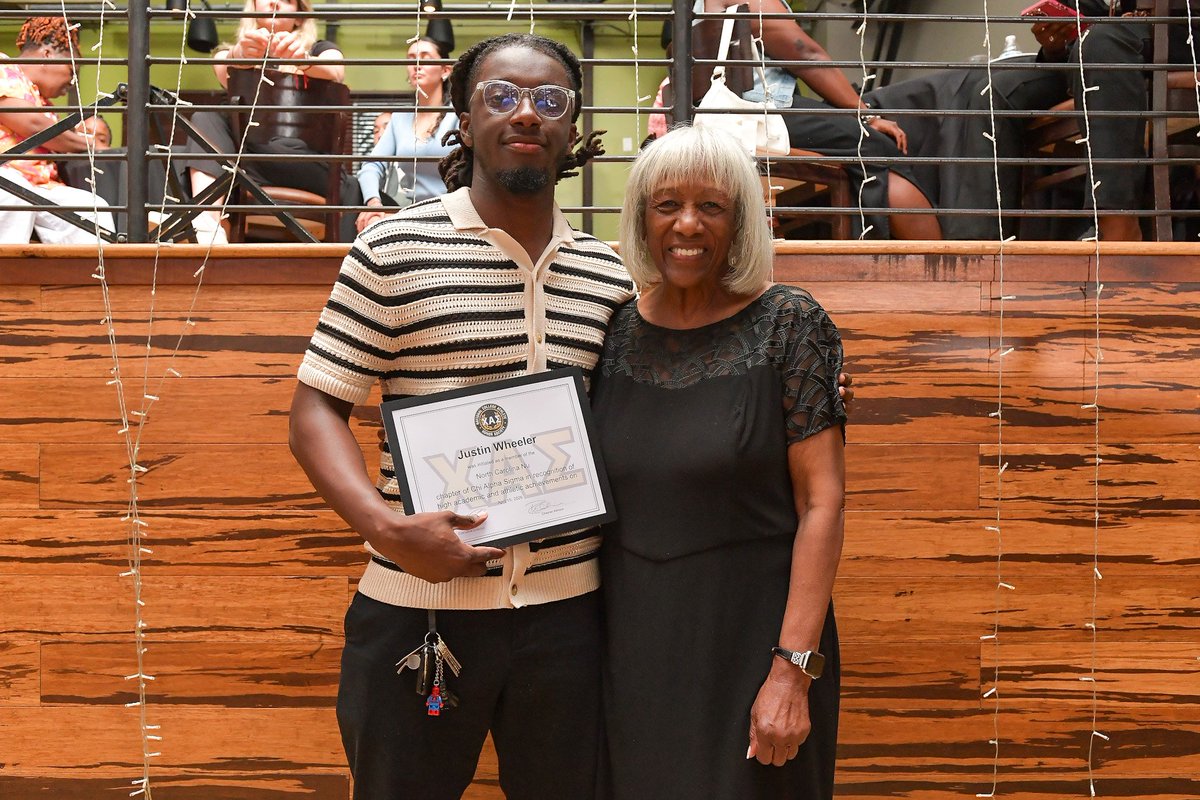 ShawBears's tweet photo. A night of excellence, legacy, and well-deserved recognition.

Shaw University Athletics celebrated our champions, welcomed new Chi Alpha Omega inductees, and honored the unsung heroes who make it all possible behind the scenes.

#BearWithUs #ShawU https://t.co/RlUr9oV5qr