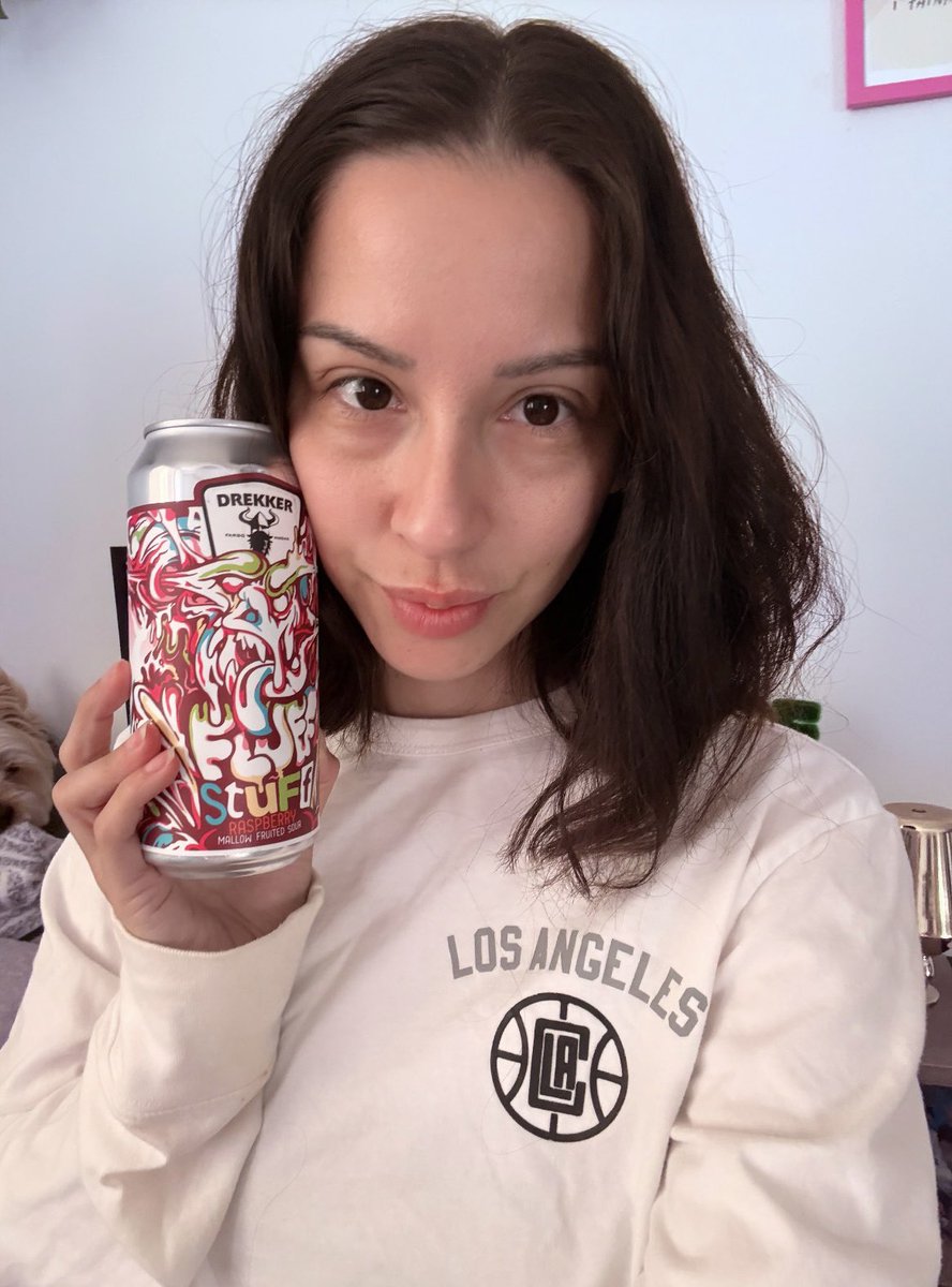 britney08reed's tweet image. We (me,Beau,my beer) are ready to see what tonight brings #laclippers #ClipperNation