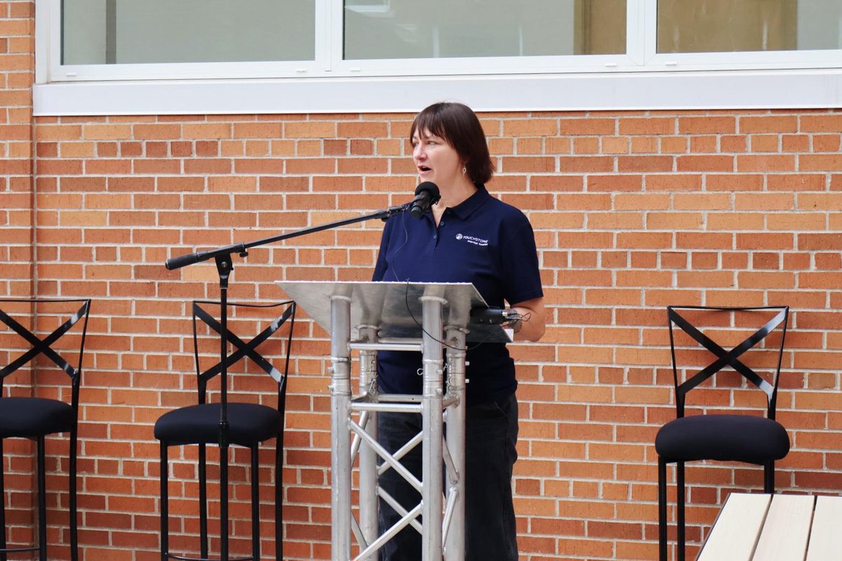 D4Commish's tweet photo. This week we had the grand opening of Kyle Garden Square! 59 new units of supportive housing- 48 of which are set aside for those experiencing chronic homelessness. County funds including supportive housing and environmental response helped make this project a reality. https://t.co/wFZ4M5WWhM