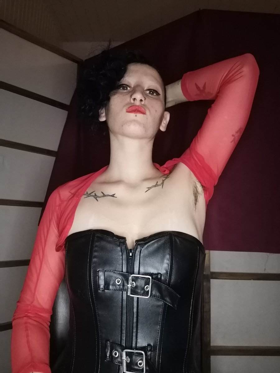 ⛓️🩸MISTRESS LOURDES🩸⛓ tweet media