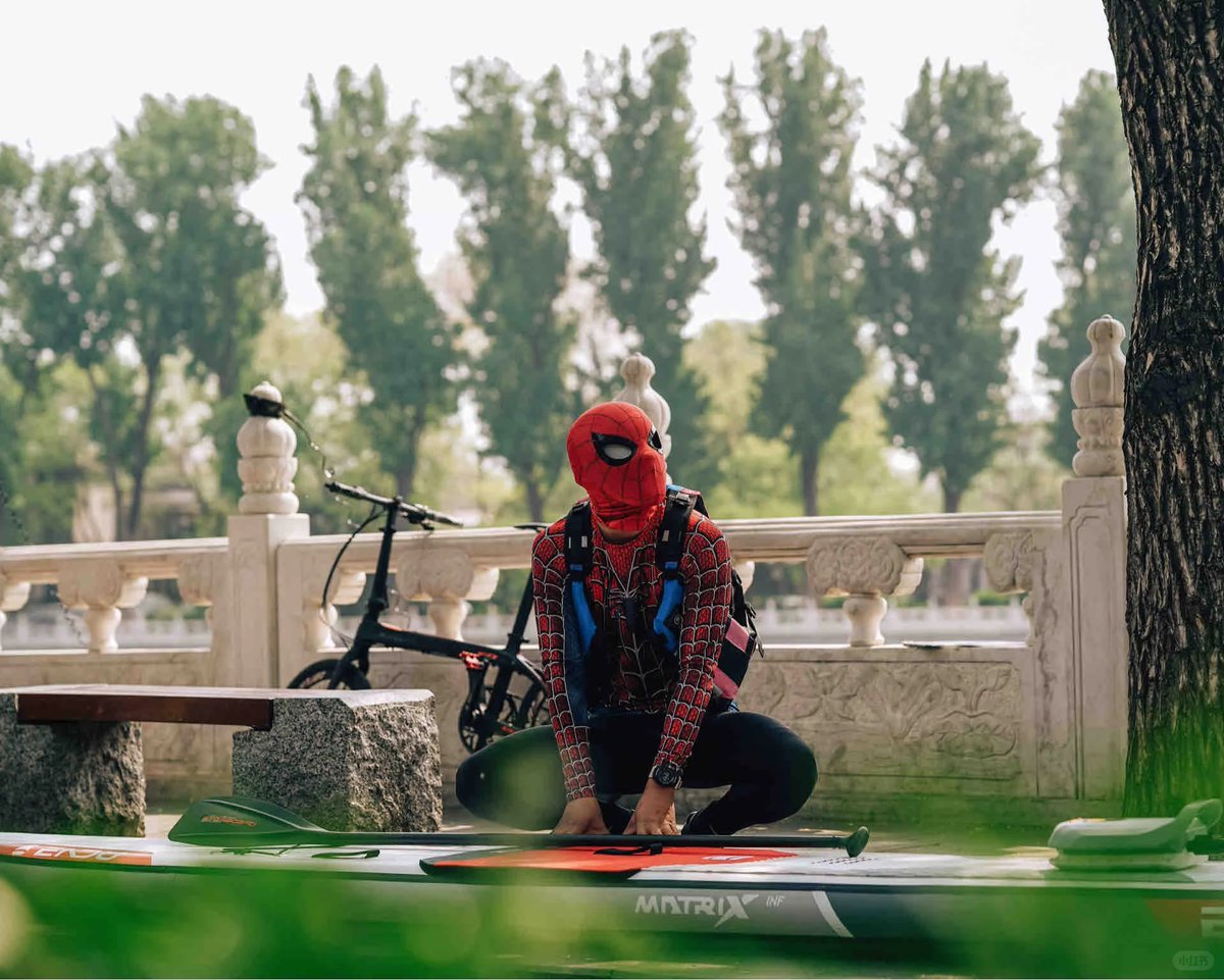 ceciliaafuu's tweet image. even superheroes need a paddle day #sup #paddleboarding #supboard #spidermancosplay