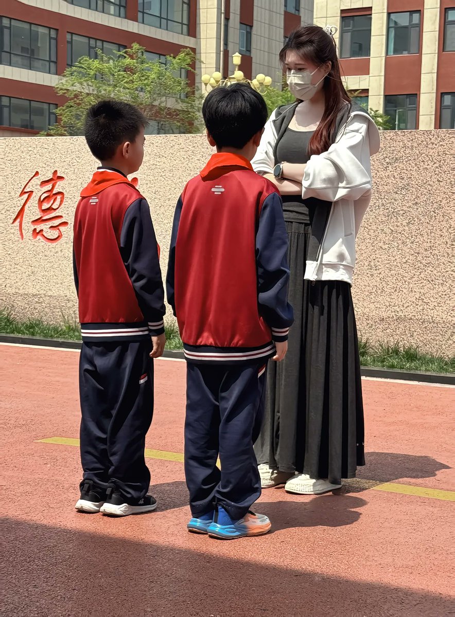谁会不厌其烦的安慰那无知的少年 https://t.co/Ingir7zd6n