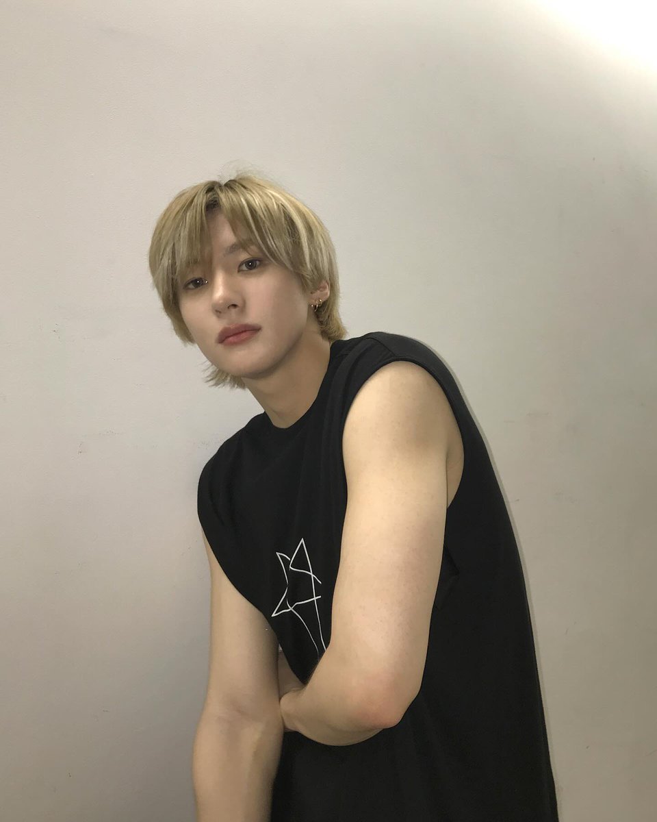 취향의 톤넨 tweet media