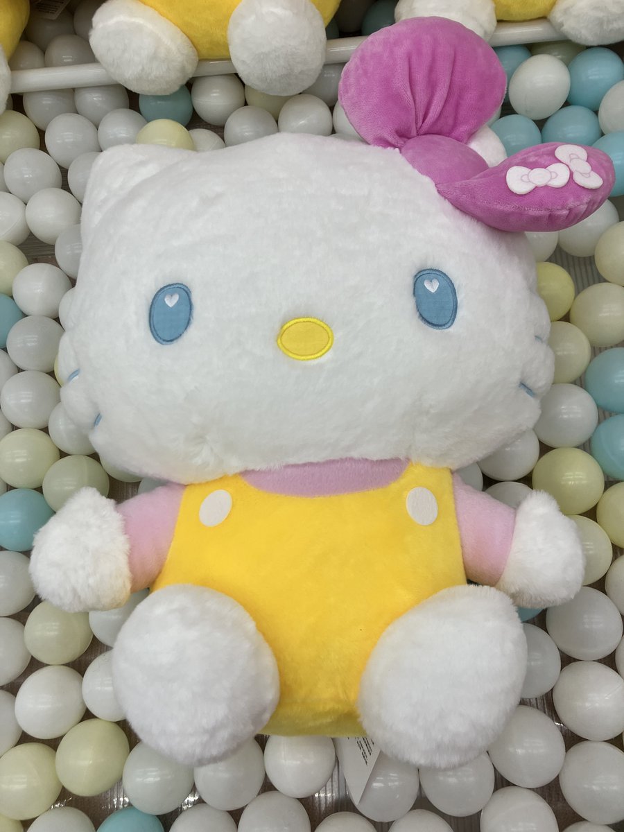 LLo_miya's tweet image. 【プライズ情報】

ハローキティ ピンキーリボンドールGJ
入荷しました‼️

#sanrio
#ぬいぐるみ
#レジャーランド大宮 
#レジャラン大宮 
#ラクーン大宮