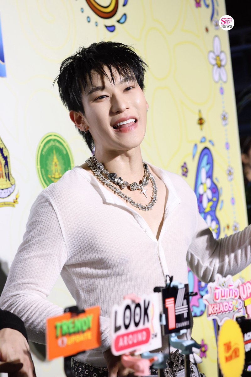 SuperStarNews tweet media