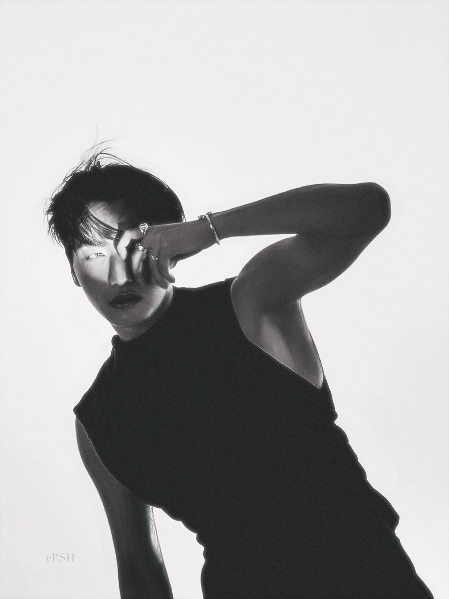 EditorialPSH's tweet photo. Outtake™️

Marie Claire Behind 3

#SEONGHWA #성화 https://t.co/oYMtzXGOty