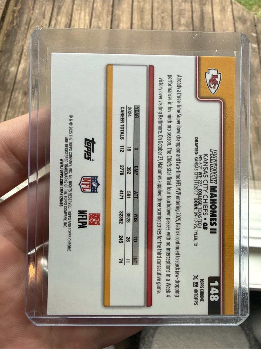 SportsFan18125's tweet photo. @slabfactory_ty @gabemals I have one that I would ship for $210 https://t.co/p7iEDQVNR8
