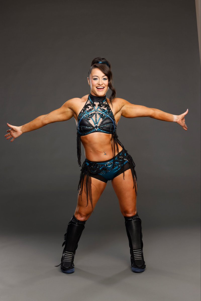 LYRA VALKYRIA tweet media