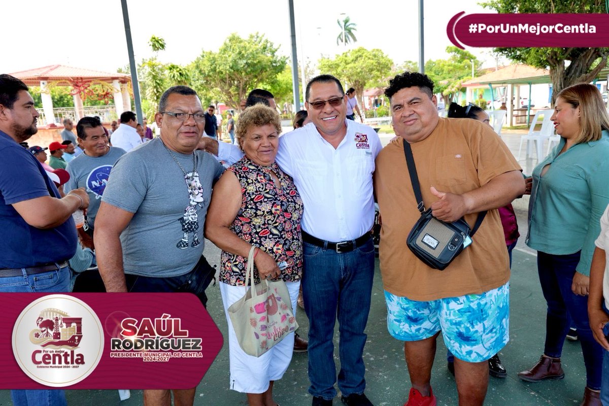 salarmando5's tweet photo. 📌📣Me dio mucho gusto asistir a la #VillaVicenteGuerrero, donde entregamos kits de herramientas a las y los sembradores del programa #CAC #SembrandoVida.‼️
#PorUnMejorCENTLA https://t.co/etkRSAEXD0