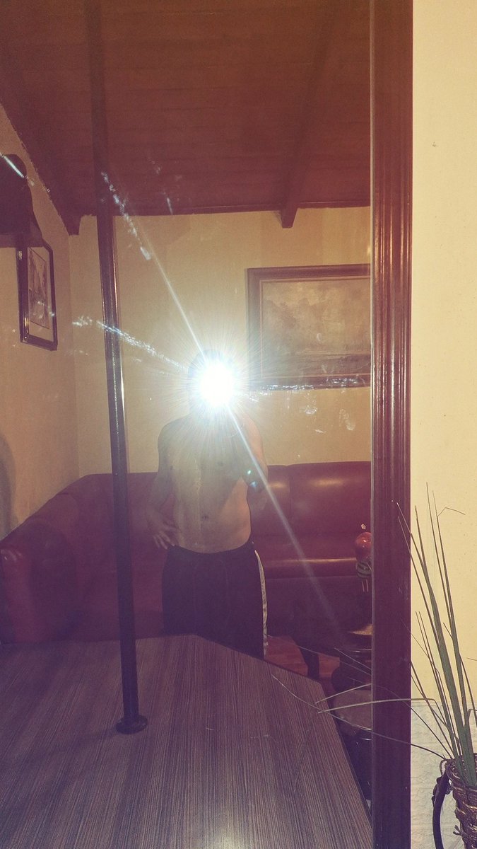 Louislin200's tweet photo. RT FOLLOW 
🥵🥵   WORK https://t.co/IvwQ5V4HCb
