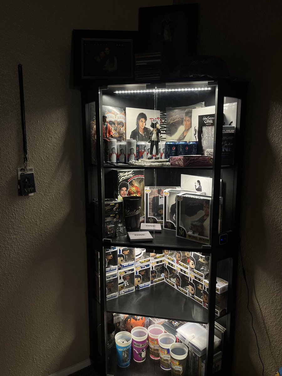 christopher 🏳️‍⚧️ tweet media