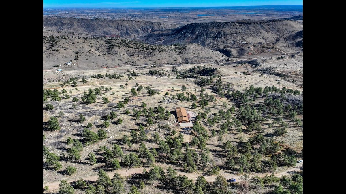 DustinMPeyser's tweet image. Vicky Rath presents 15655 Mossrock Drive Longmont, CO | ColdwellBankerHomes.com dlvr.it/TS3f8z 👉 Reveal Your ROI bit.ly/MyHomeAI 👈 #RealEstate #LongmontCO #ColdwellBanker #HomeForSale #PropertyTour