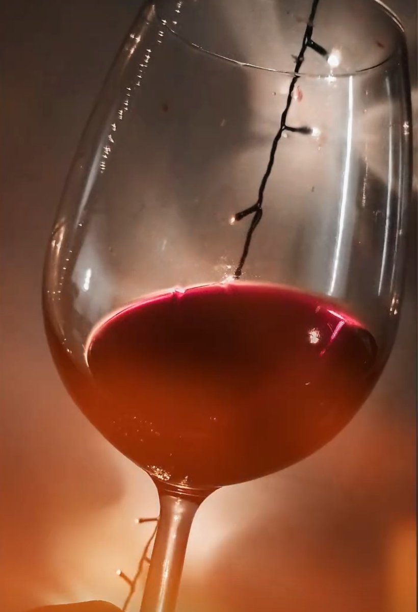 S de Sil 💫 tweet media