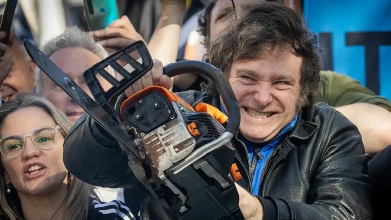 Bisturí a la realidad: Gustavo Rosa analiza los hilos del poder real detrás de la gestión de Milei
diariolateral.com.ar/bisturi-a-la-r…