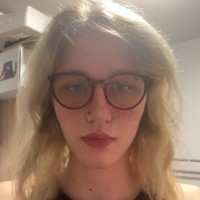 sophie tweet media