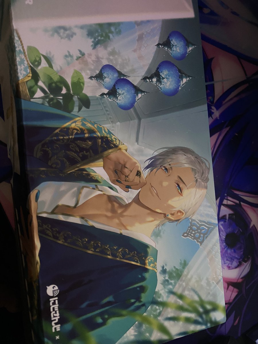 さささ tweet media