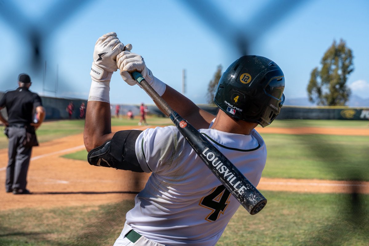 JoshfromBlast's tweet image. @GCGriffin_BSB 10 - San Diego City 4

More pics ➡️ blastathletics.com/games/372133/p…

#3c2abaseball #pcac #jucoroute #jucobaseball #sonya7iv #baseballphotos