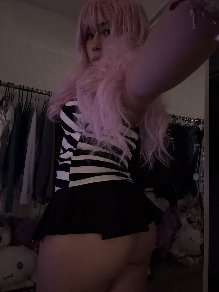 winterlillyy's tweet photo. @SharonSurX https://t.co/phdrEdgfbV