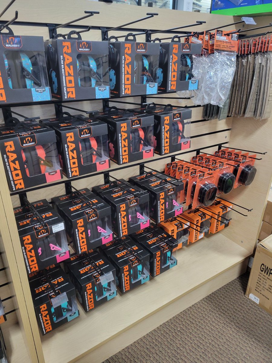 DCFGuns's tweet image. Walkers Razors - new colors just landed.

#DCF #walkers #indoorrange #coloradosprings