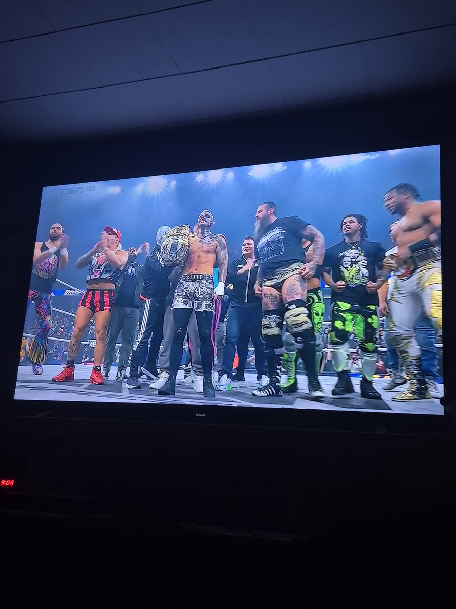 Zach Davis tweet media