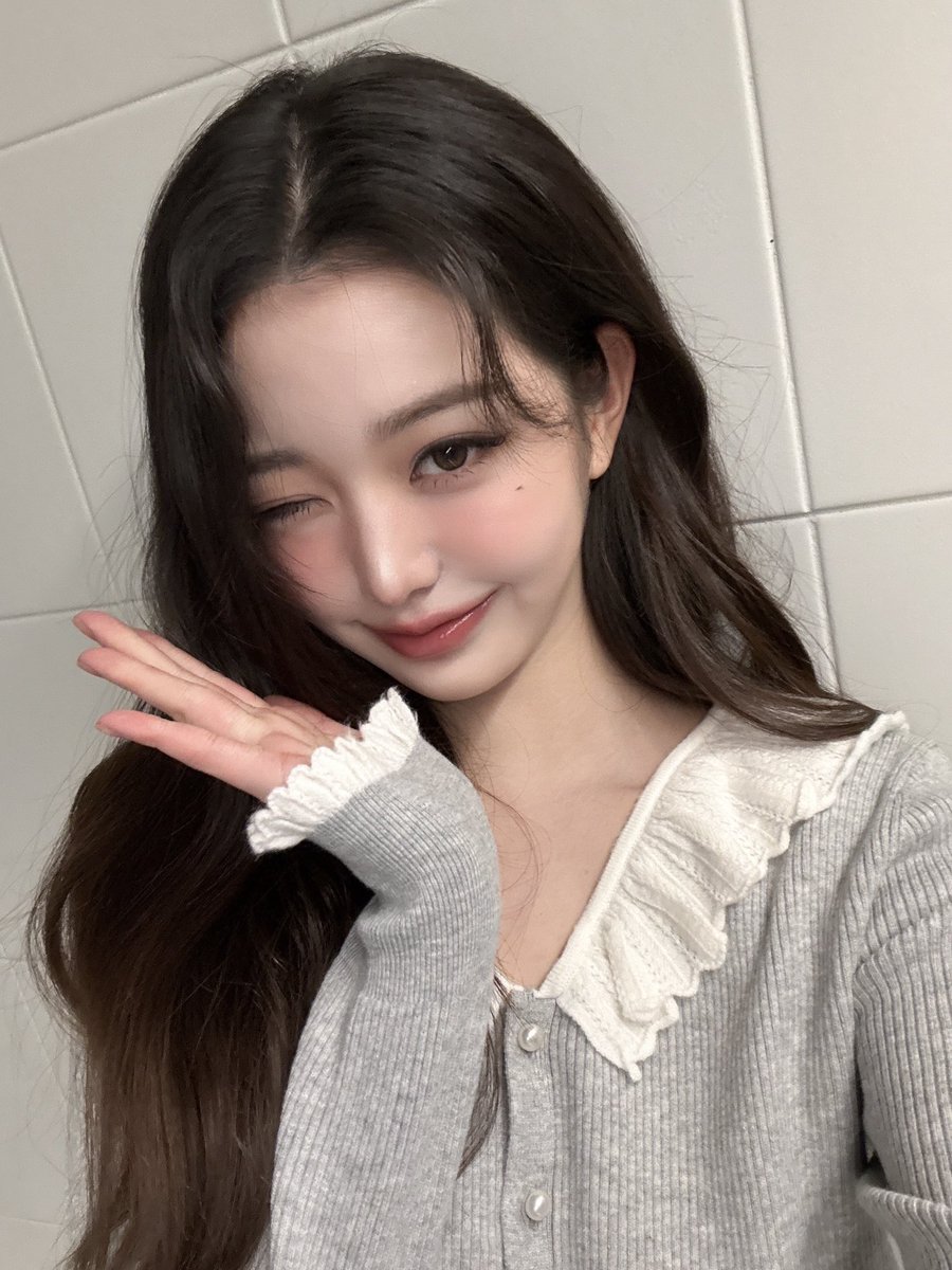 녕 tweet media