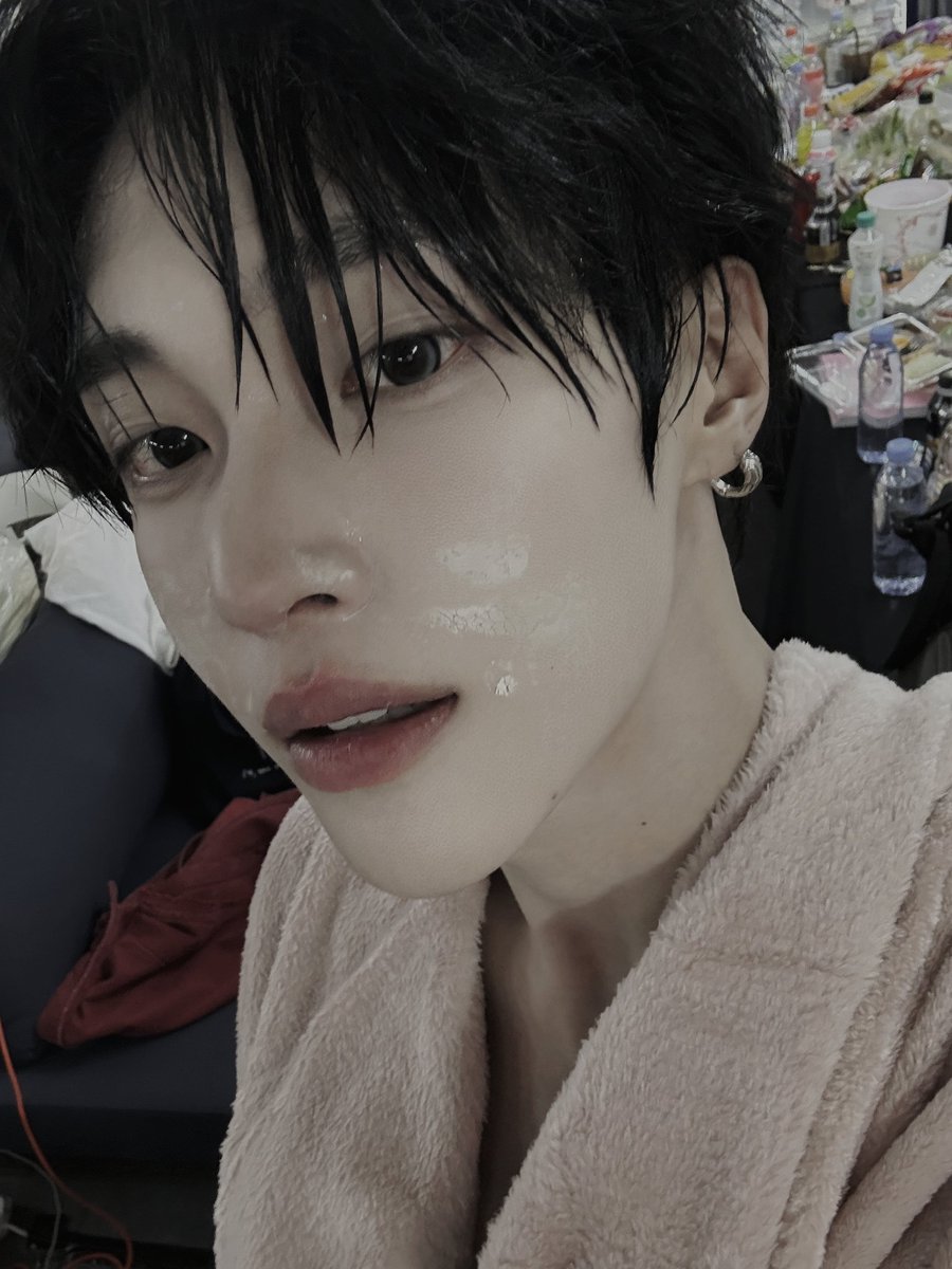 Park, tweet media