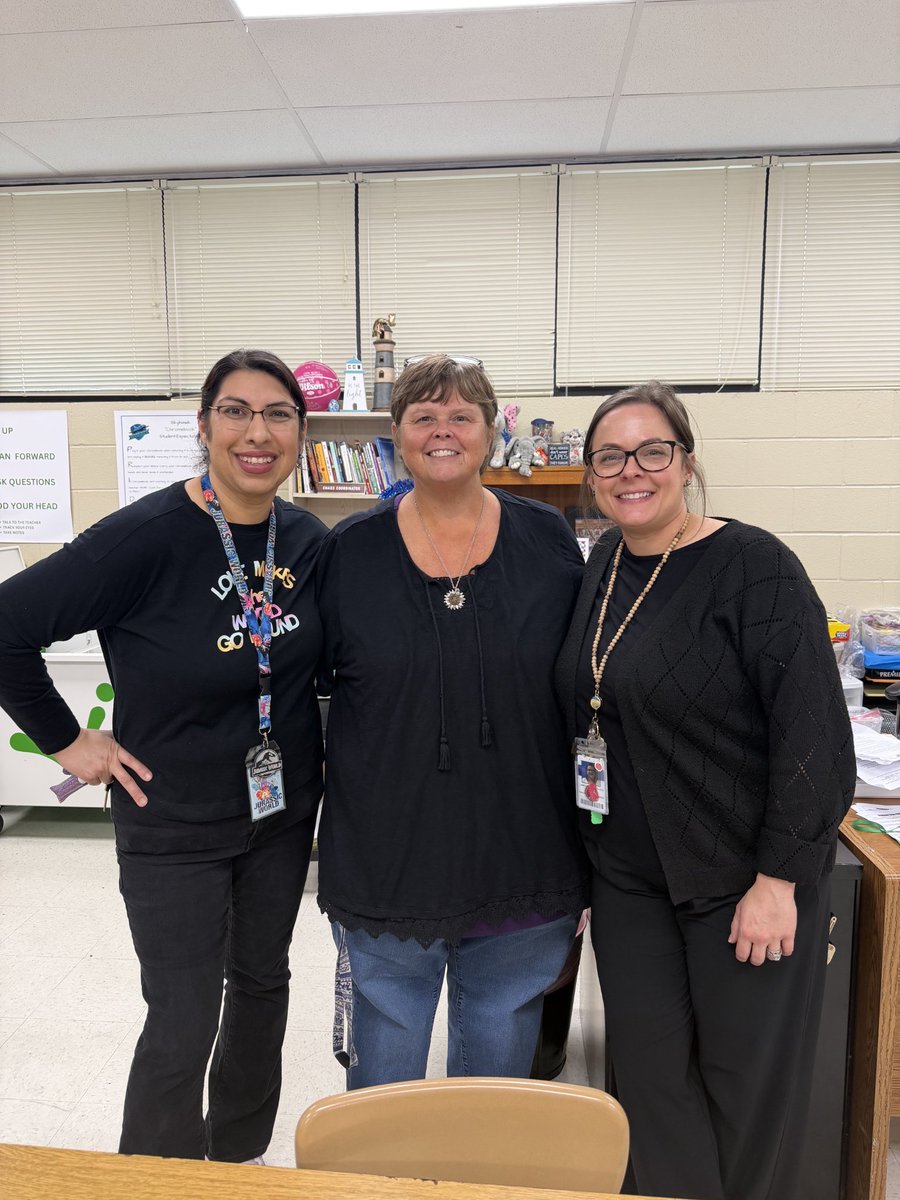 CoachHarding2's tweet photo. Admin Spirit Week Day 3.  Today is for our Academic Dean @StinsonDeanNISD.  Black is his favorite color...so black it is!  😊
#SkyhawkPride #MedinasMarvels https://t.co/o3E35MvkUB