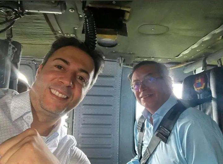 PAME/02F👠🍷☕❣️🇨🇴 tweet media