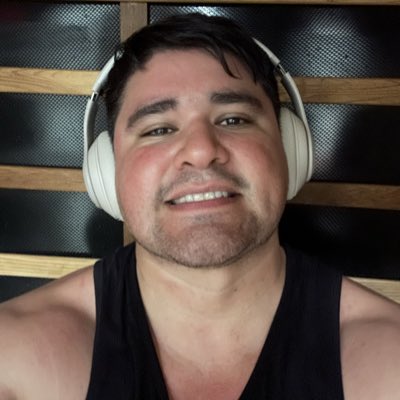 ritchielee21's tweet photo. #NewProfilePic https://t.co/7HR1cZUqRM
