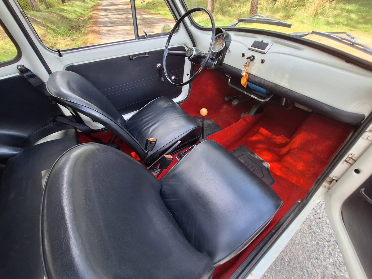 Nicolas ne pouvait plus payer, il est donc parti tweet media