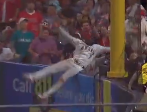 MarinersONTap's tweet image. Jo Adell rob or Jackson Merrill rob against the Mariners.... Which was more impressive? 

According to Angie on the broadcast, Merrill's was more athletic and better. I couldn't disagree more. Adell's was one the craziest I've ever seen. 

(Also what other team has 4 HRs robbed?)