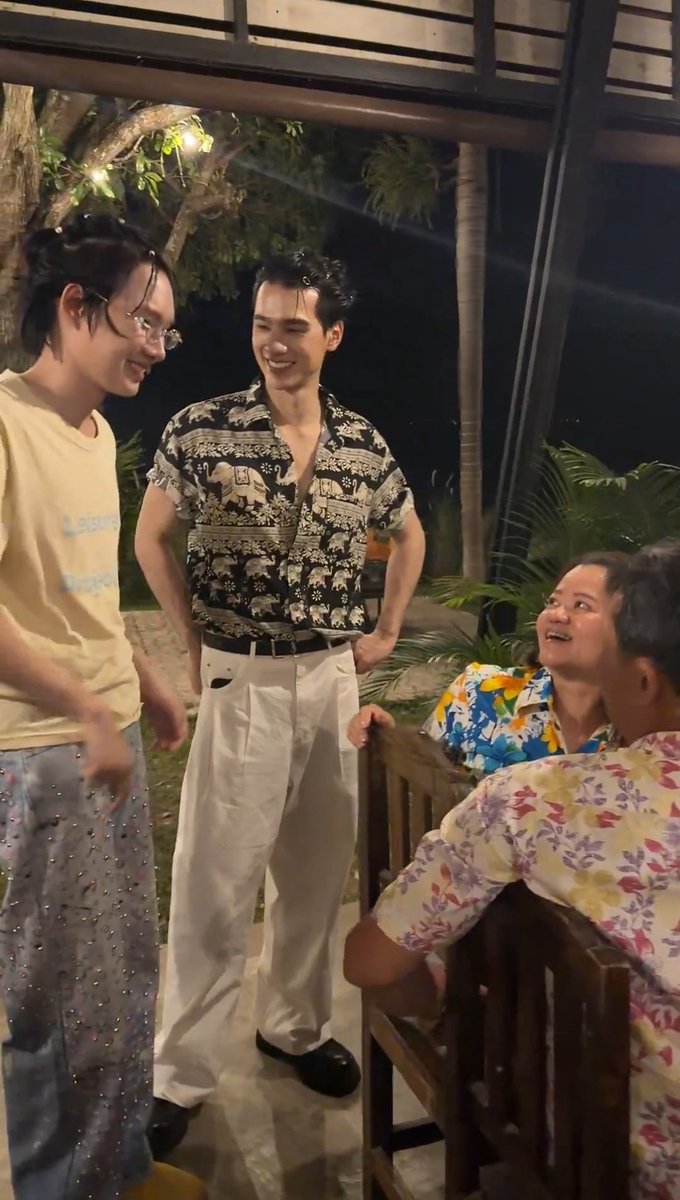 melyn❦ tweet media