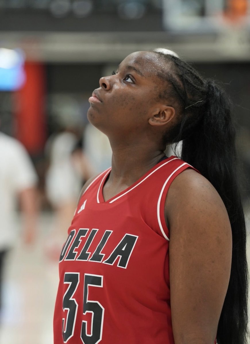 Saniah_Jones35's tweet photo. Here are a few of my highlights from our season opener (KC Showcase) presented by Hardwood Events and RecruitLook Hoops. 

Special thanks to @frank_frames
for the video! https://t.co/SFzgqA0p15