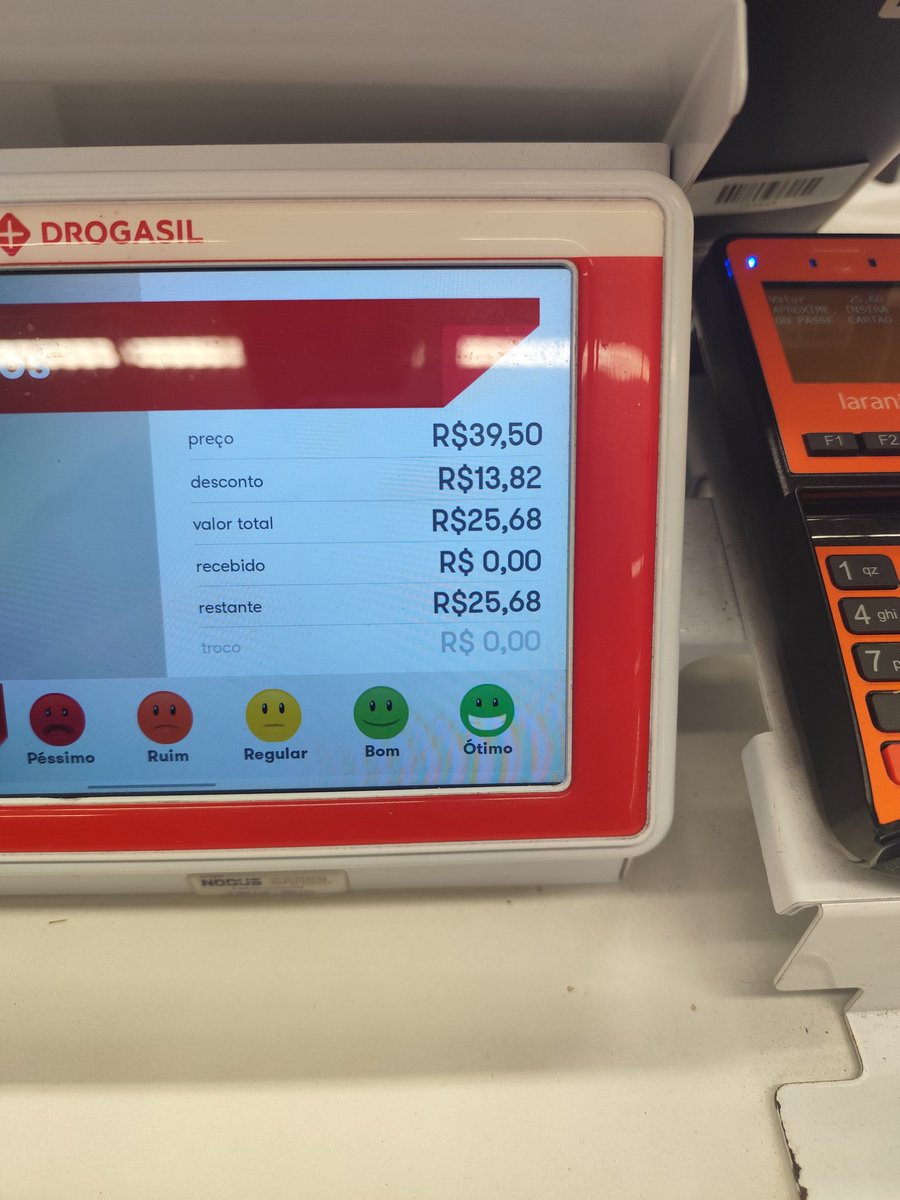 Gente, fui comprar um remédio na Drogasil e usei meu desconto do sócio do <a href="/SantaCruzFC/">Santa Cruz F.C.</a> . Eu tinha outro desconto pelo plano de saúde, mas o do Santa foi o que me deu mais porcentagem de desconto. Começando a ver vantagem 🥹❤️