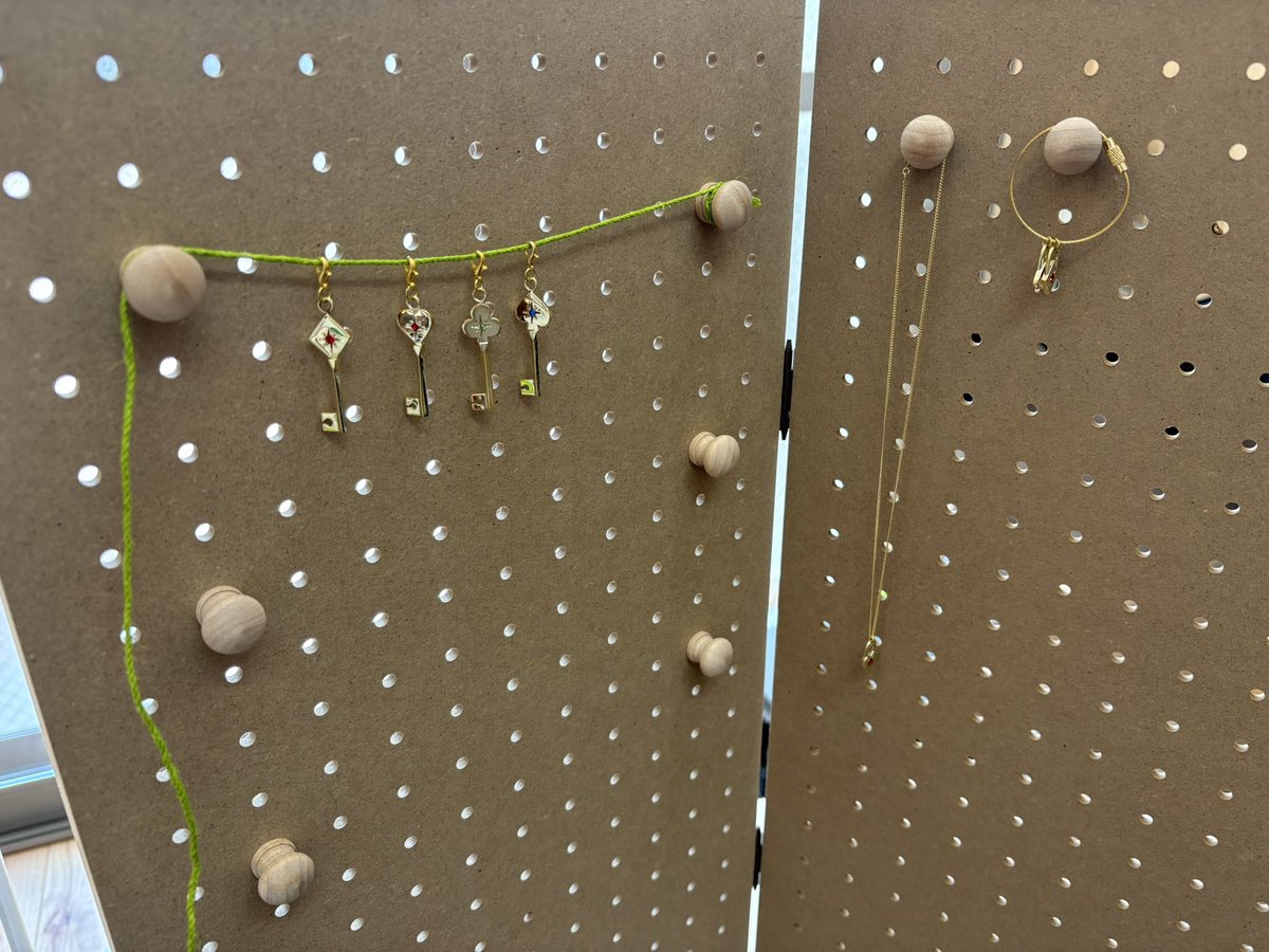 金属工房　たす tweet media