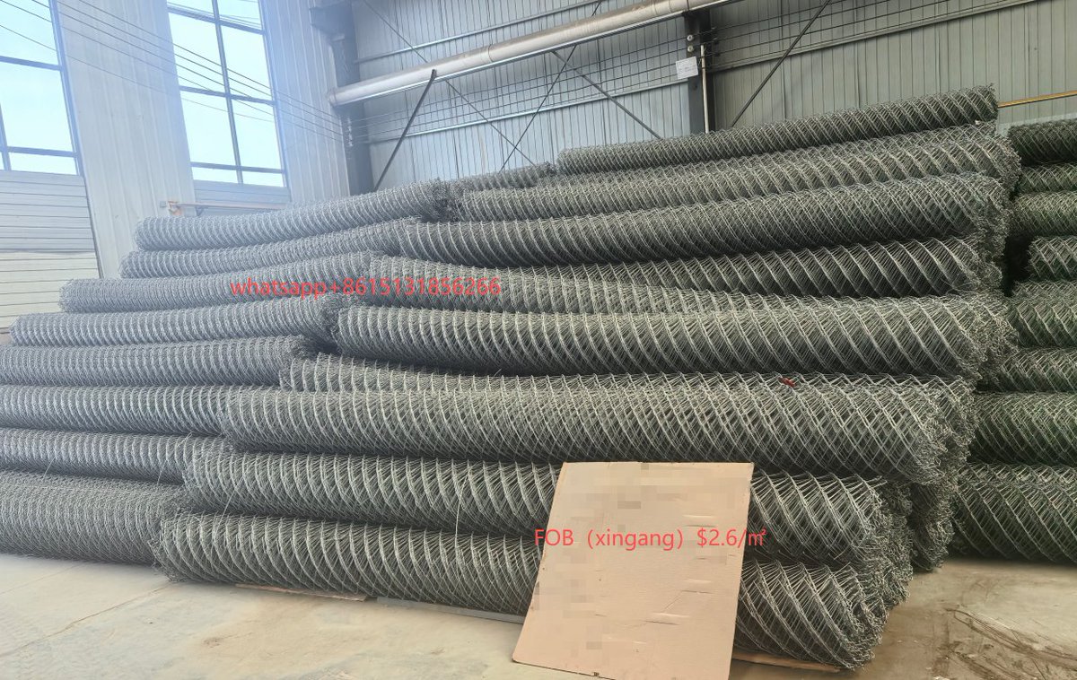 HuoAmy's tweet photo. high tensile wire mesh G65/3.0mm
spike plate 330*205*10mm
rockfall netting for slope protection 
#rockfall
#slopeprotection
#wiremesh
#spikeplate https://t.co/XCbu29hX4f