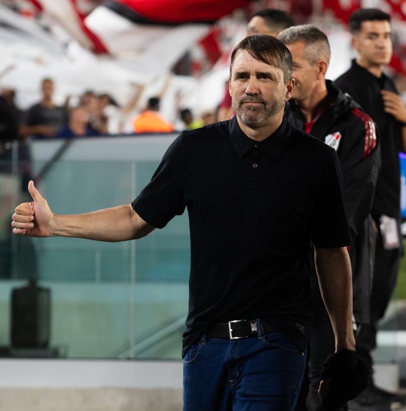 Politica en River tweet media