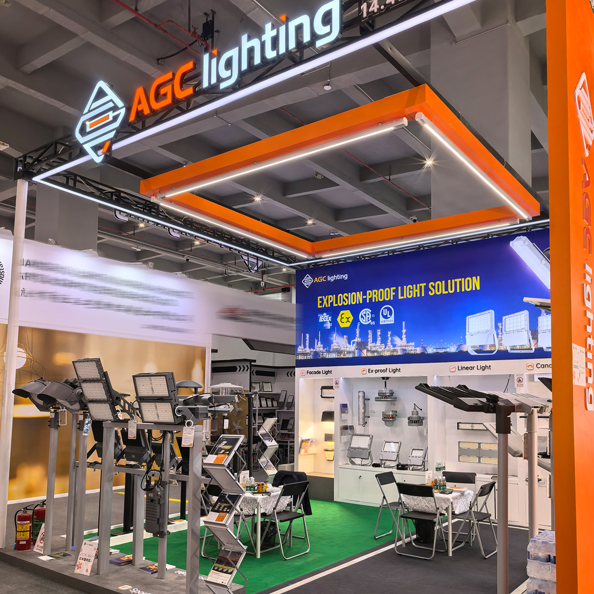 AGCLighting's tweet image. Day 2 of the China Import and Export Fair is here. Welcome! 👋

Visit our booth to explore our explosion-proof lighting, solar lighting, sports lighting, street lighting, façade lighting, high bays, and more.

📍 Booth: 14.4 B34-35 C09-10 

#CantonFair #LightingSolutions