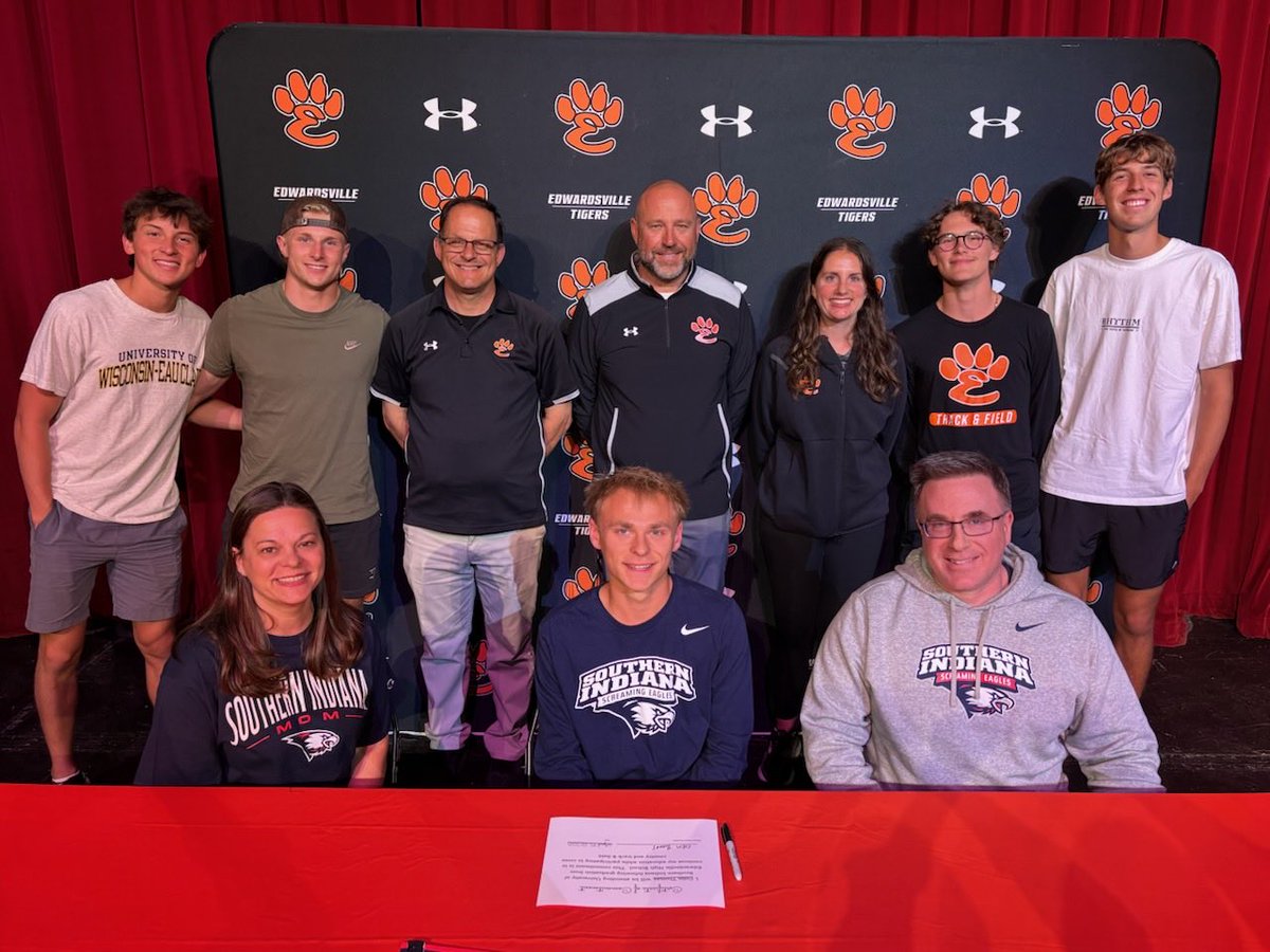 TrackEHS's tweet photo. Congratulations to Colin Thomas and his family as he continues his academic and XC/TF journey at the University of Southern Indiana. https://t.co/LatFUu3V7p