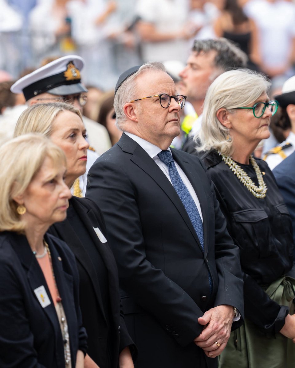 John Urane tweet media