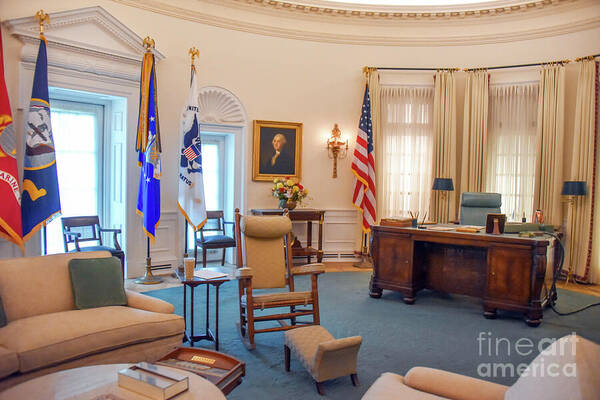 Catherine Sherman tweet media