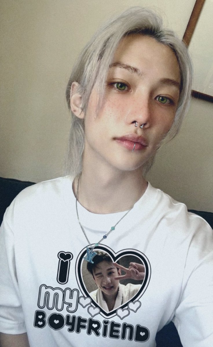 ⋆ 𝚉𝚊𝚛𝚎𝚝𝚑 tweet media