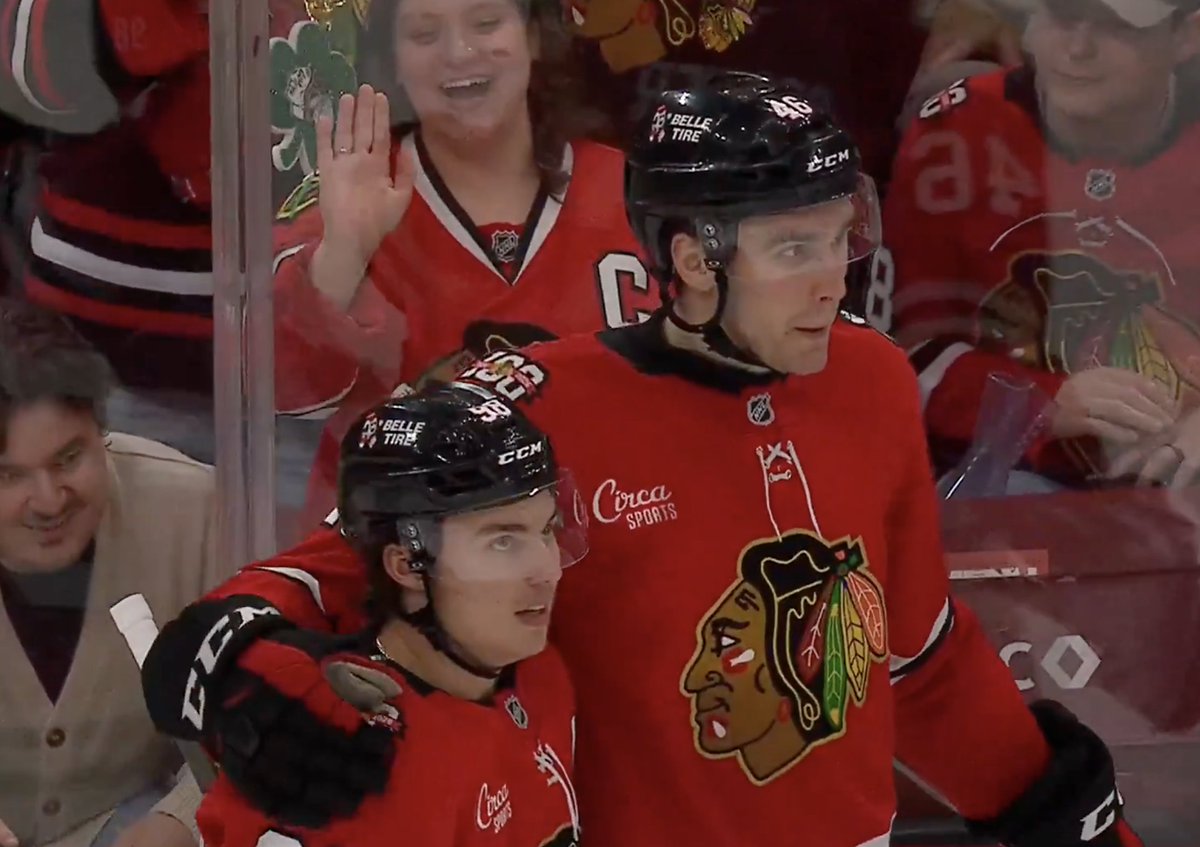 Chicago Blackhawks tweet media
