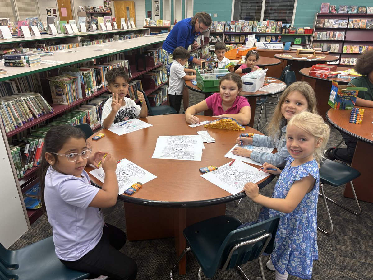 blackbearsroar's tweet photo. Calling all future Black Bears! 🐻✨ We loved welcoming some of our incoming 2026–2027 kindergarten students and families to CPE for Kindergarten Round-Up. We can’t wait to make them Black Bears! #CPEProud #FutureBlackBears @collierschools https://t.co/HyolOVieSQ