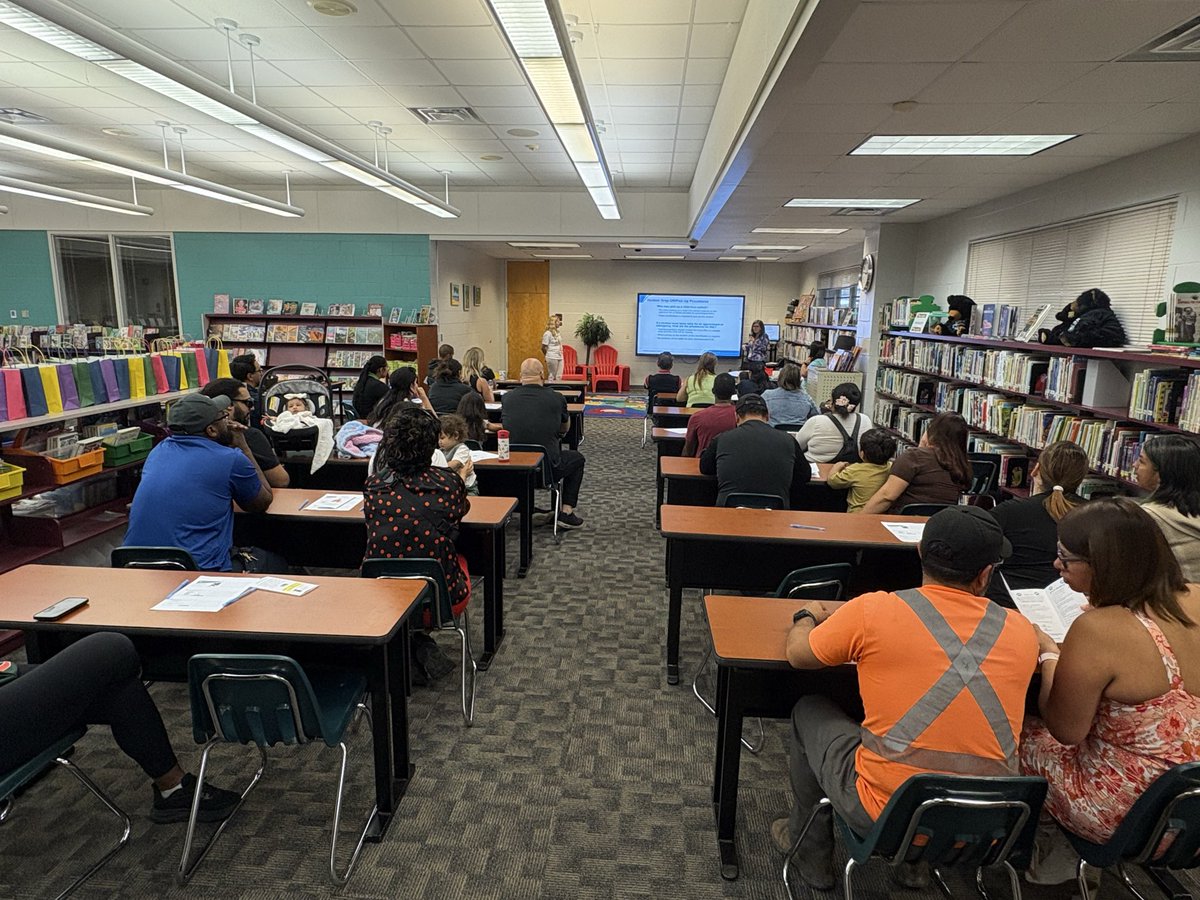 blackbearsroar's tweet photo. Calling all future Black Bears! 🐻✨ We loved welcoming some of our incoming 2026–2027 kindergarten students and families to CPE for Kindergarten Round-Up. We can’t wait to make them Black Bears! #CPEProud #FutureBlackBears @collierschools https://t.co/HyolOVieSQ