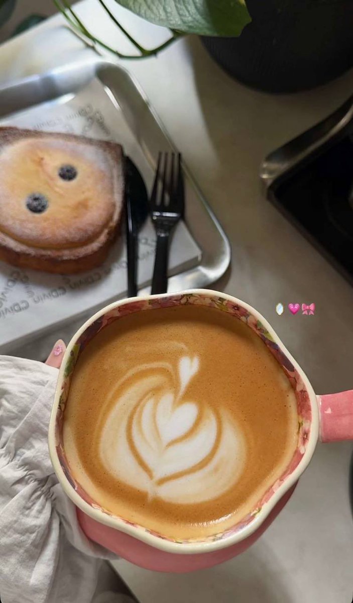 ﮼رحيق﮼الورد🕊🤍 tweet media