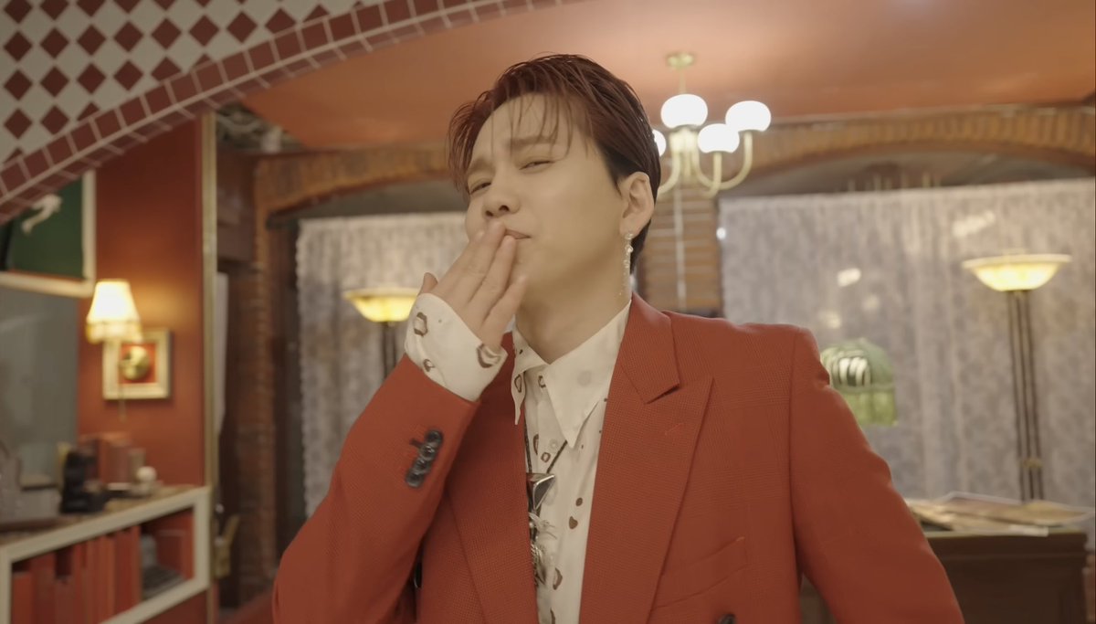 さやか tweet media