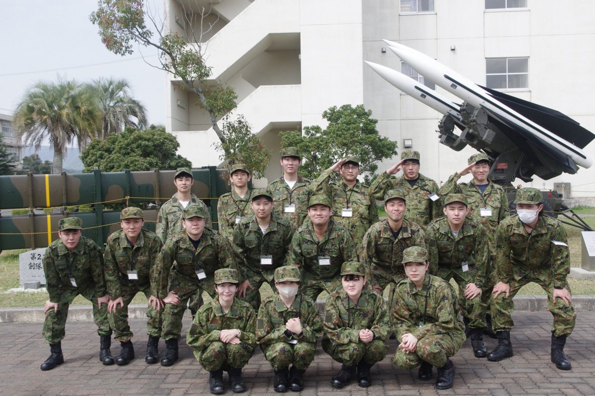 陸上自衛隊飯塚駐屯地 tweet media
