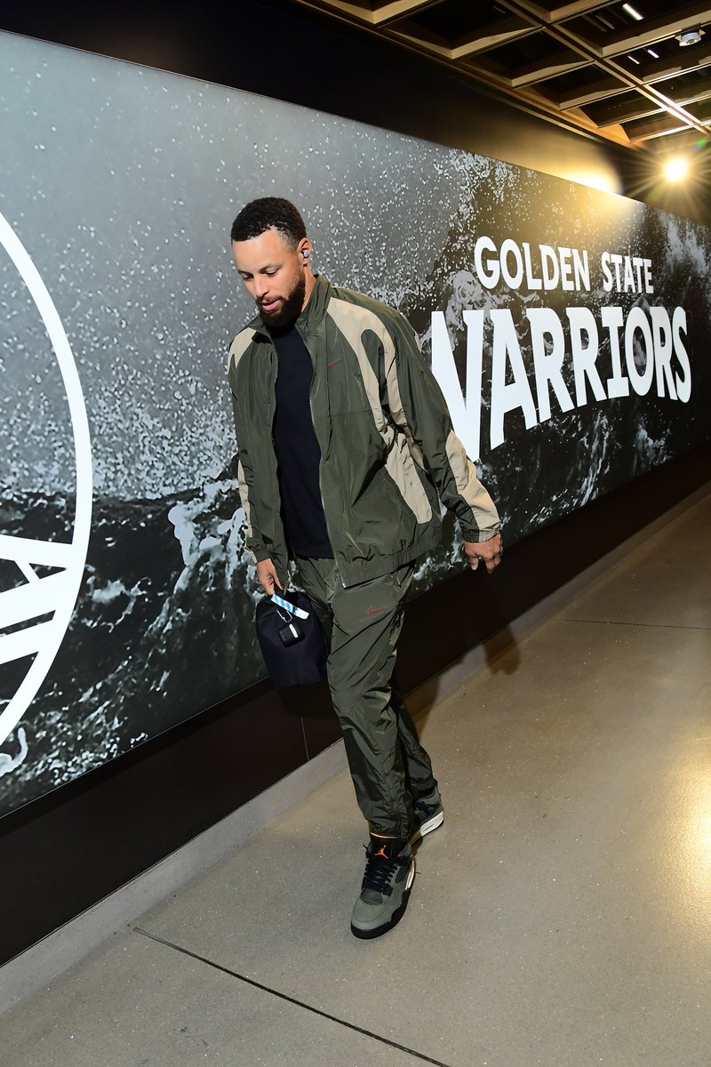 B/R Kicks tweet media