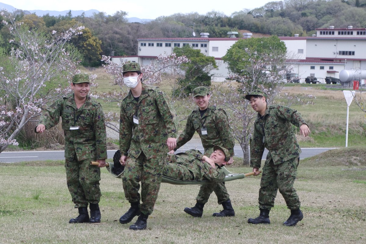 陸上自衛隊飯塚駐屯地 tweet media